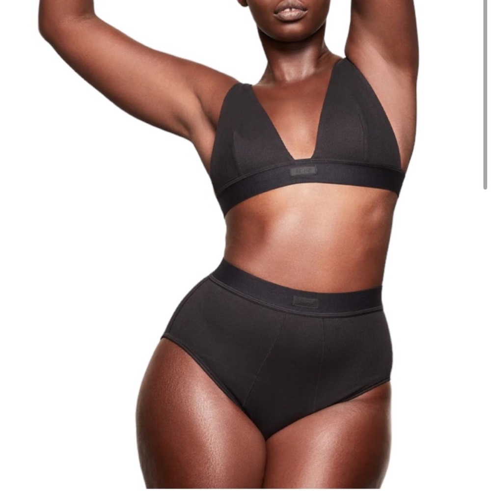 Skims SOOT bralette